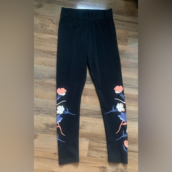 Adidas Floral Theme Leggings exposed elastic waistband Size-S NWOT - Picture 4 of 16
